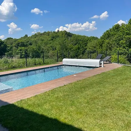 Vila Spacieuse Avec Piscine A - 150 M²